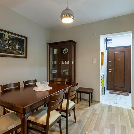 Central Flat Near The Bosphorus Shore In Uskudar Apartment